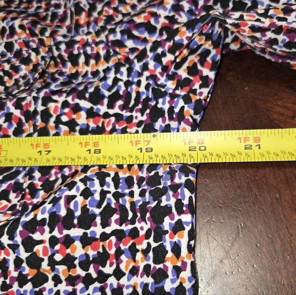 Notations Multicolor Patterned Button-Up Blouse..M - Picture 5 of 7